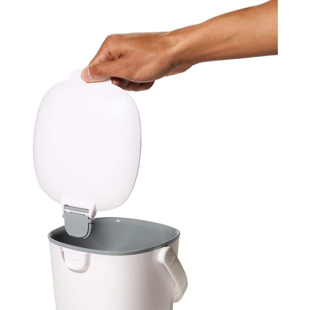 PR23119-OXO-Easy-Clean-Compost-Bin.jpg PR23119 OXO Easy Clean Compost Bin